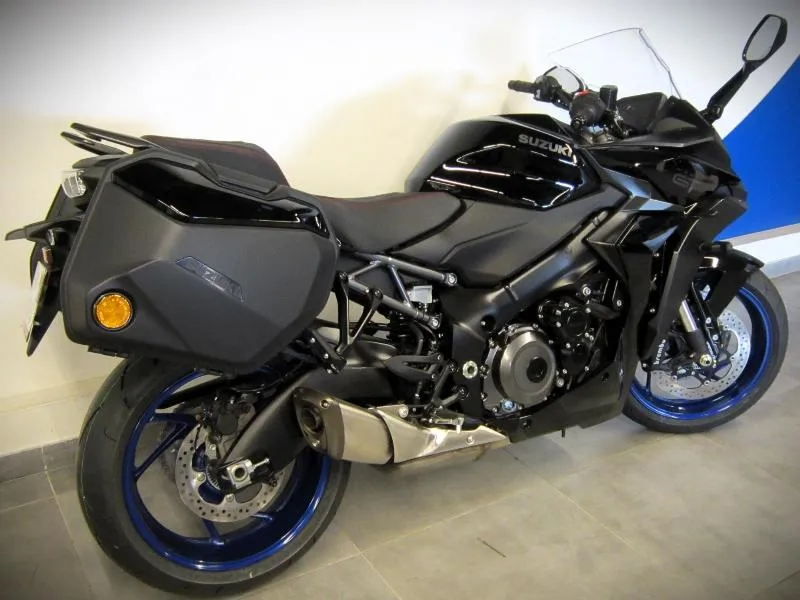 GSXS 1000 GT
