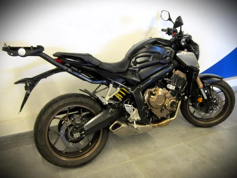 CB 650 R