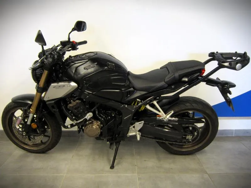 CB 650 R