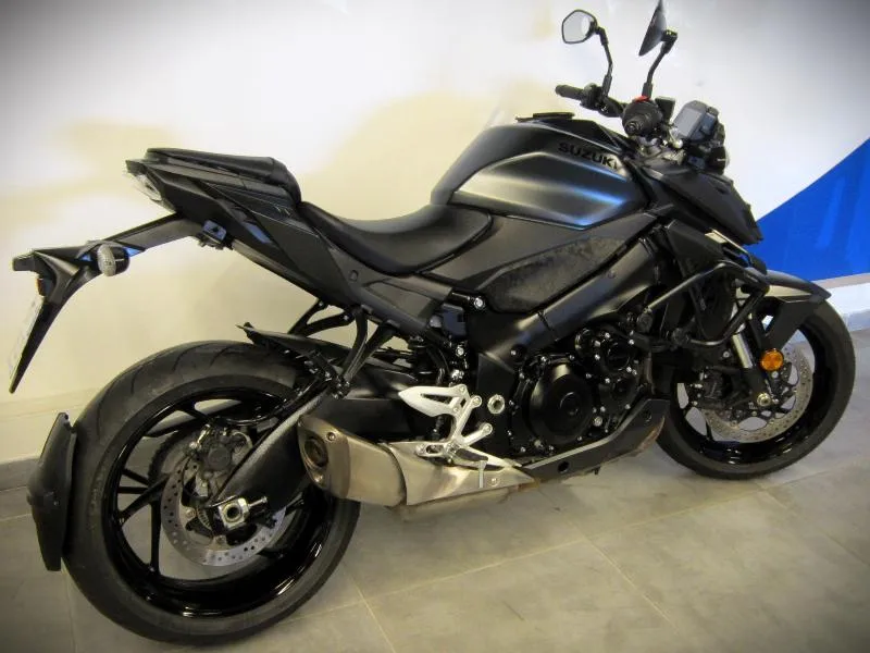 GSXS 950