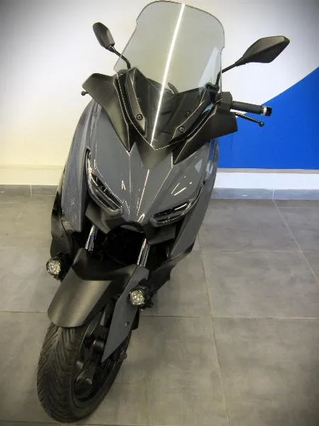 XMAX 125 TECH MAX