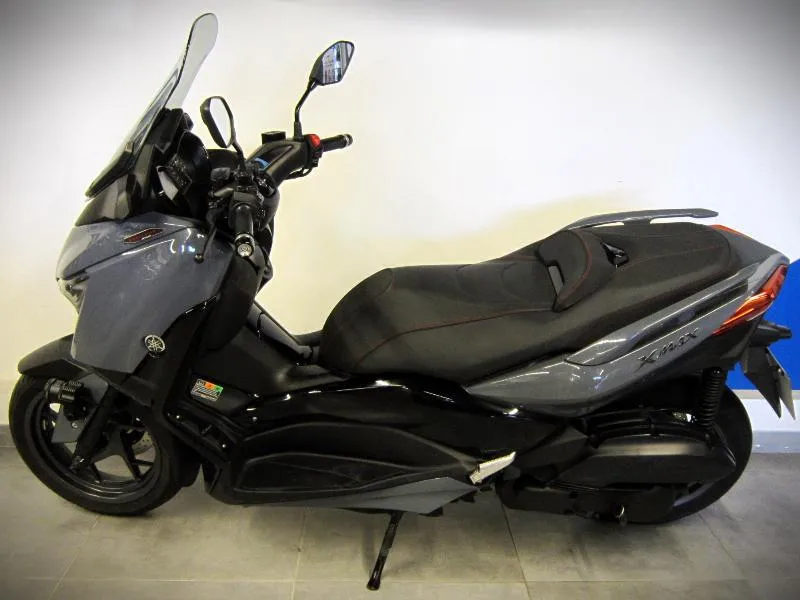 XMAX 125 TECH MAX
