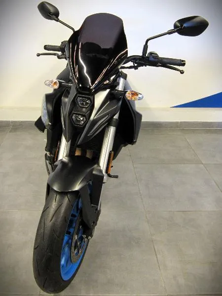 GSX8S