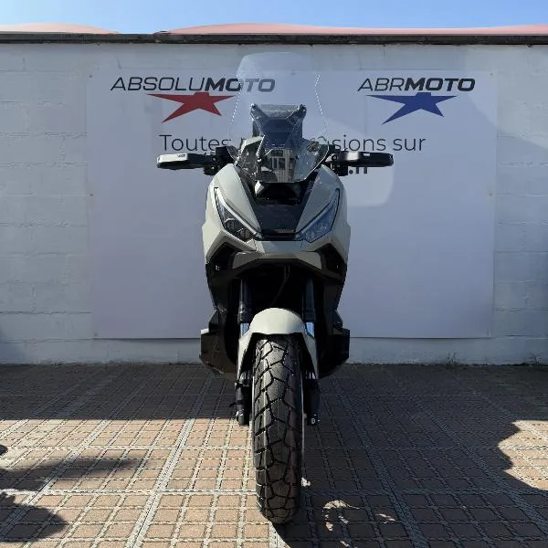 XADV 750 DCT