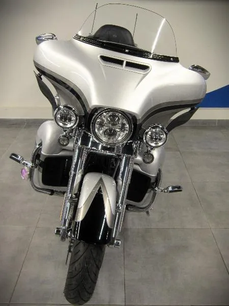 TOURING ELECTRA GLIDE 1868 ULTRA LIMITED