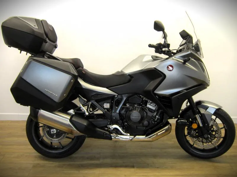 NT 1100