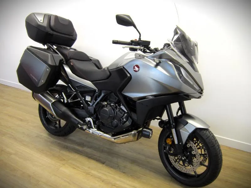 NT 1100