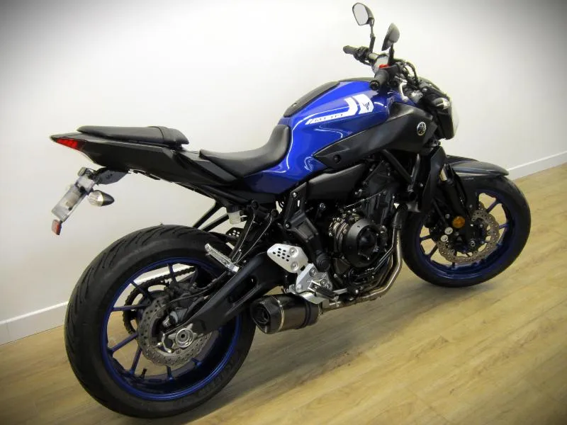 MT07