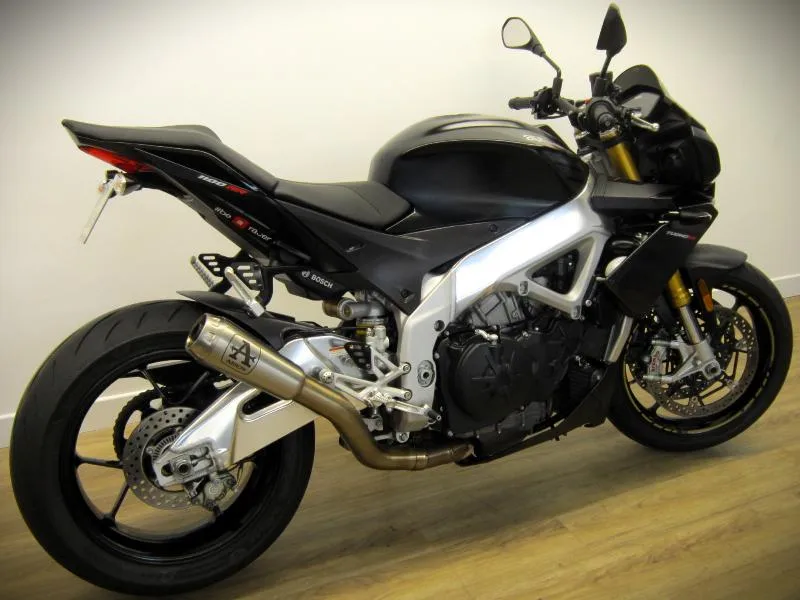 TUONO 1100  V4 RR