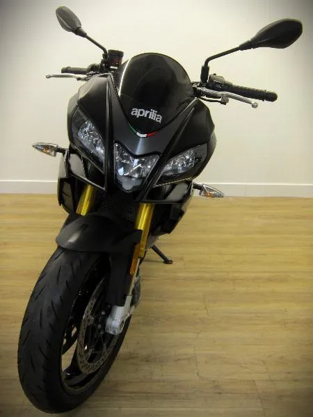 TUONO 1100  V4 RR