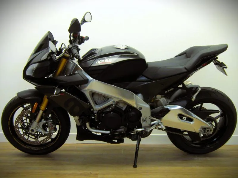 TUONO 1100  V4 RR