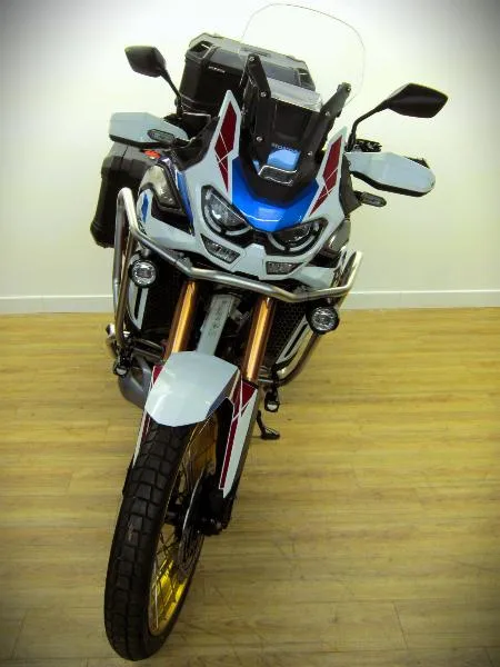 CRF 1100 L AFRICA TWIN  ADVENTURE SPORTS DCT