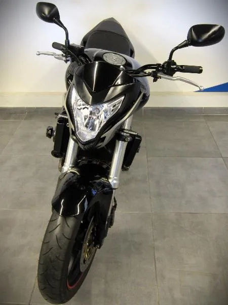 CB 600 F HORNET