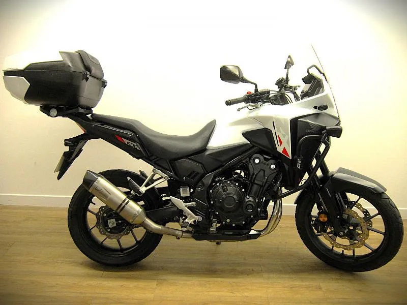 CB 500