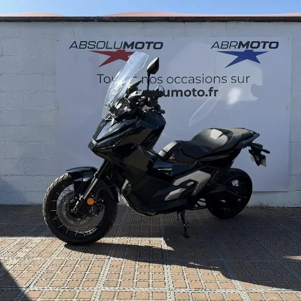 XADV 750 DCT