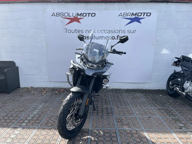 MT 800 SPORT