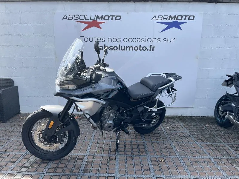 MT 800 SPORT