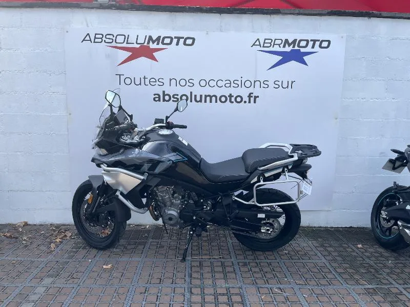 MT 800 SPORT