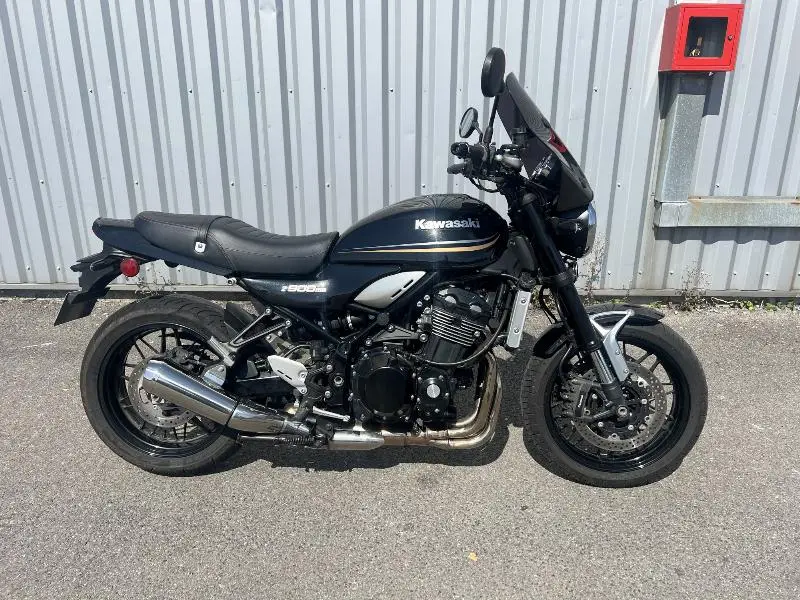 Z900RS