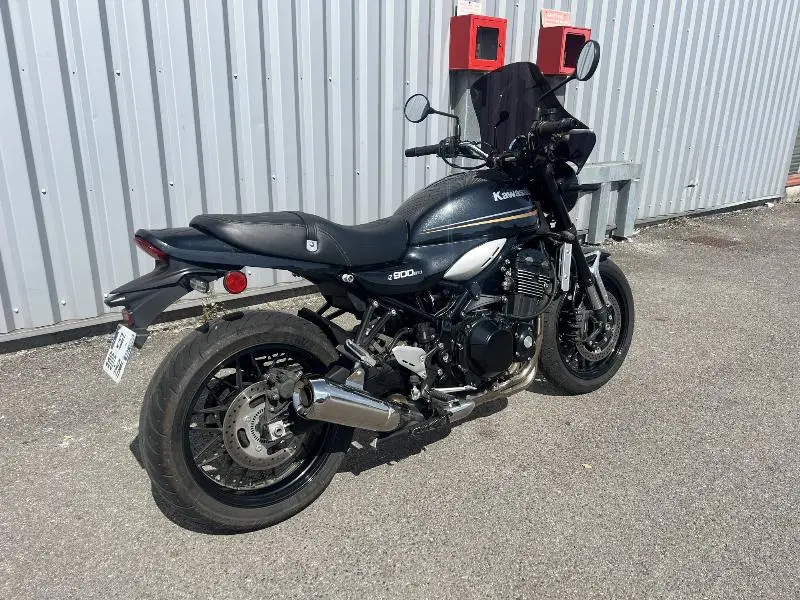 Z900RS