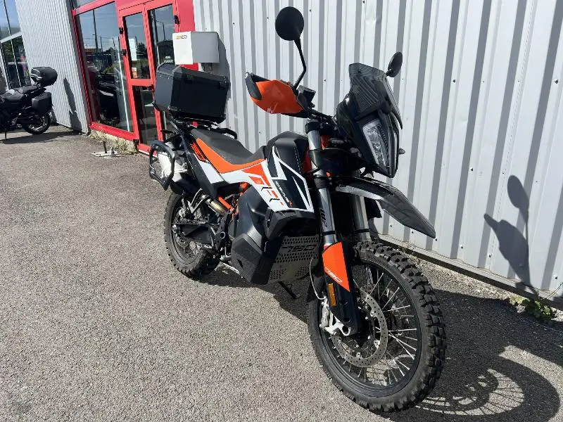 790 ADVENTURE R