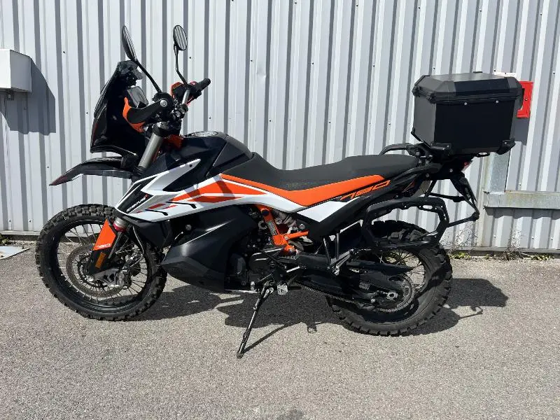790 ADVENTURE R