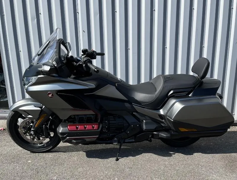 GL1800 GOLDWING