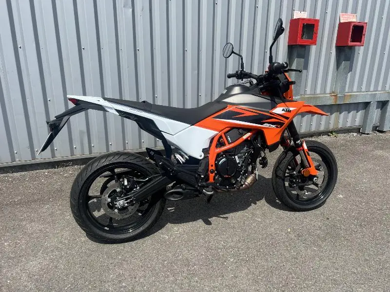 125 SMR
