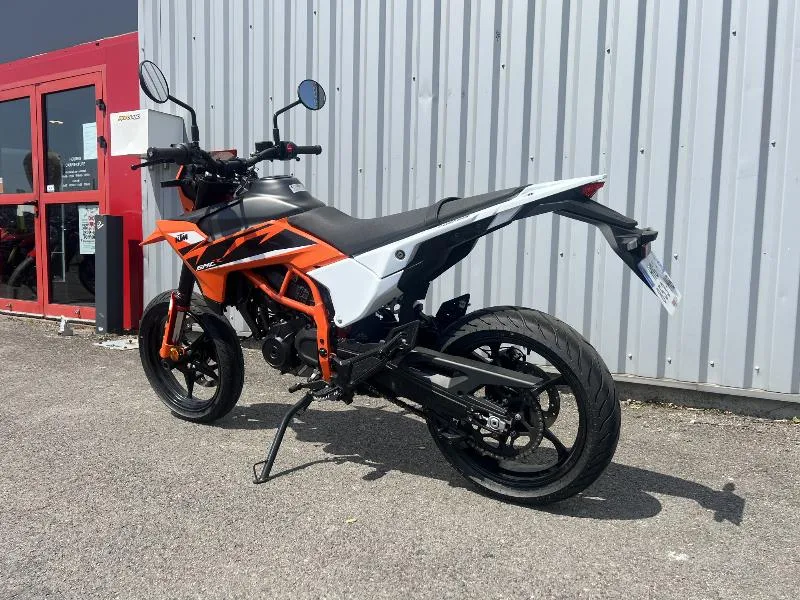 125 SMR