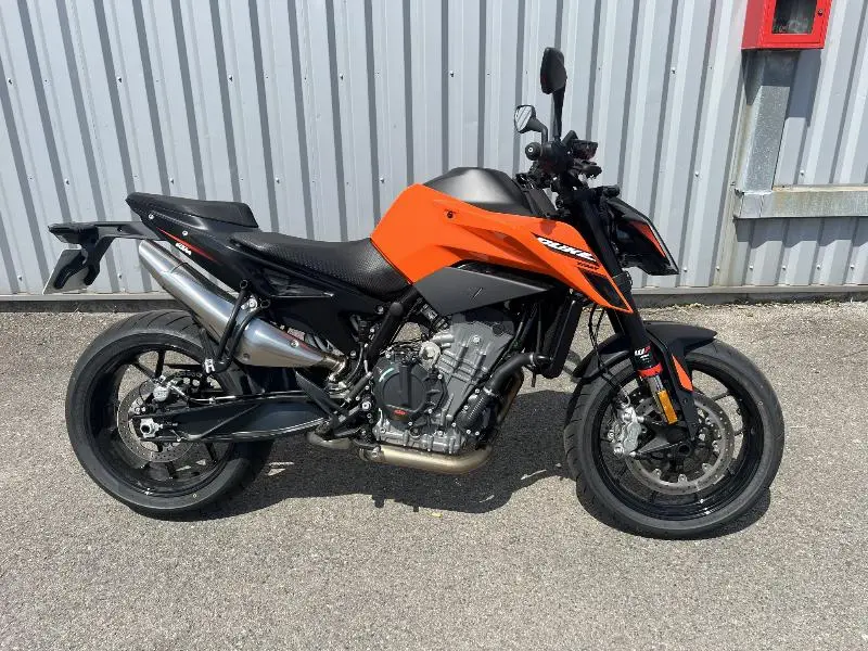 790 DUKE ABS