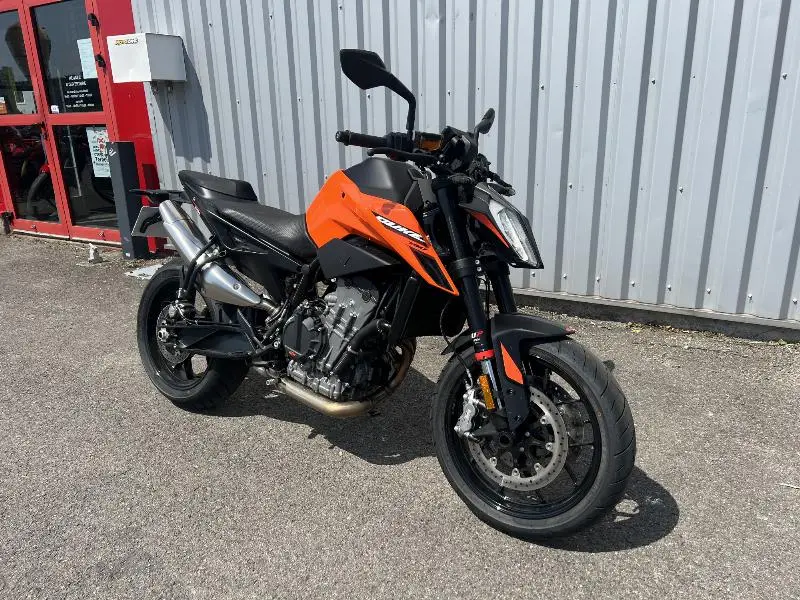 790 DUKE ABS