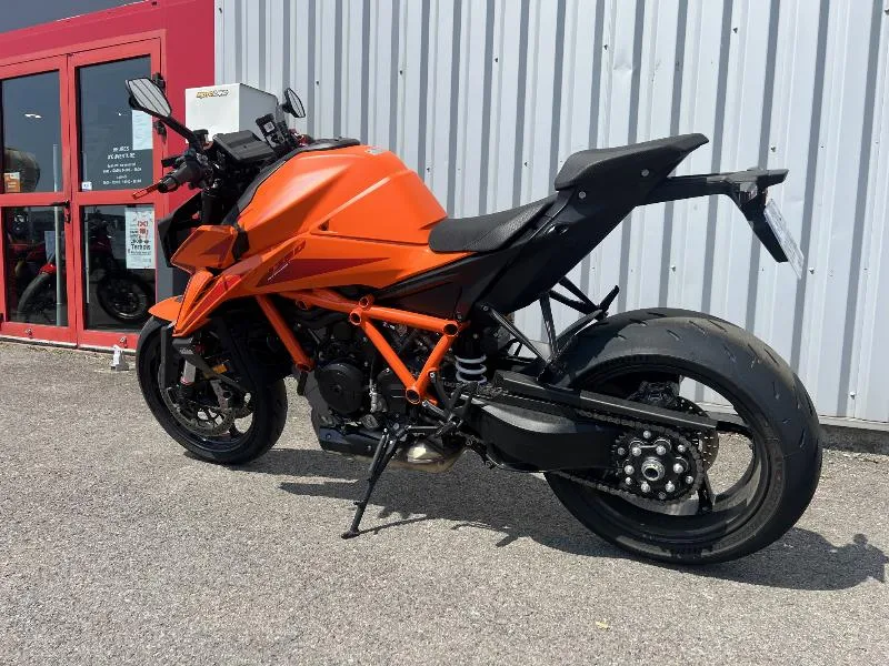 1390 SUPER DUKE R