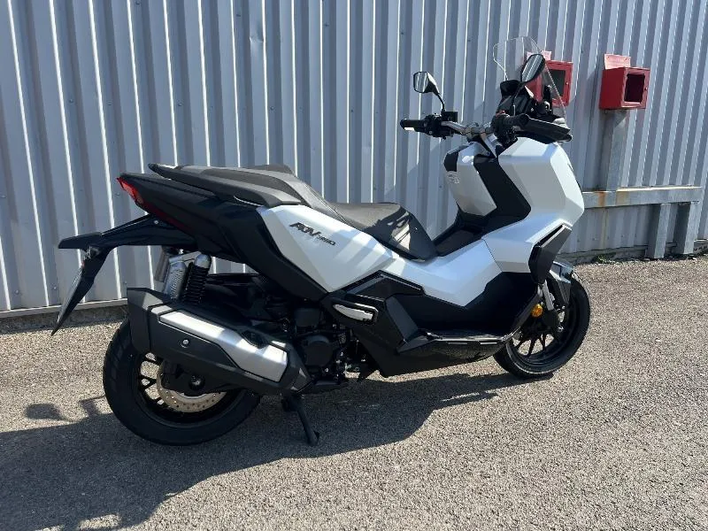 ADV 350