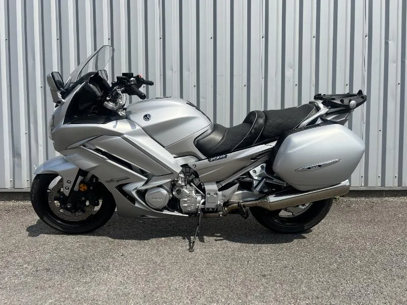 FJR 1300 AE