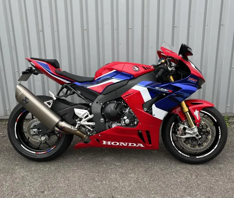 CBR 1000 RRR