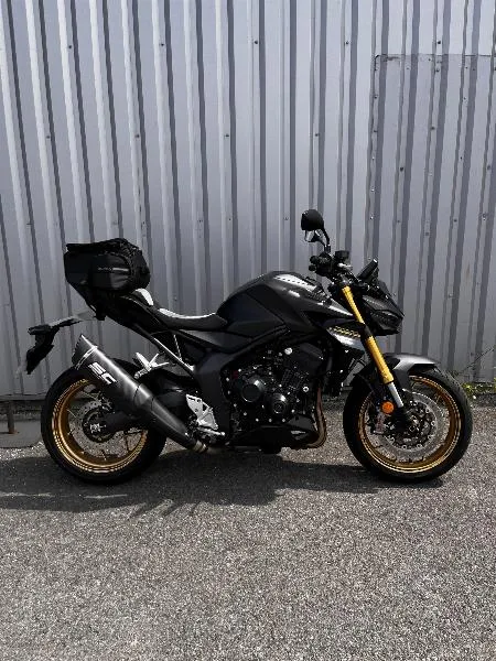 CB 1000 Hornet SP