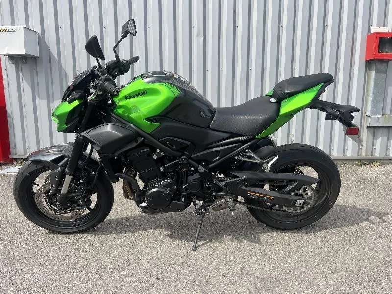 Z 900