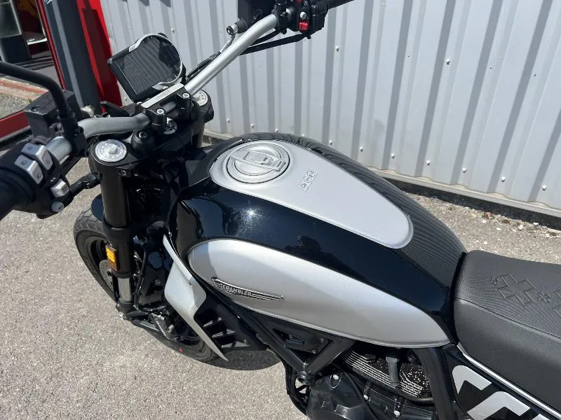 SCRAMBLER