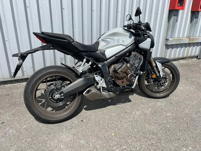 CB 650 R eClutch