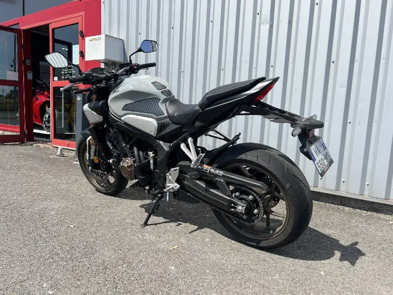 CB 650 R eClutch