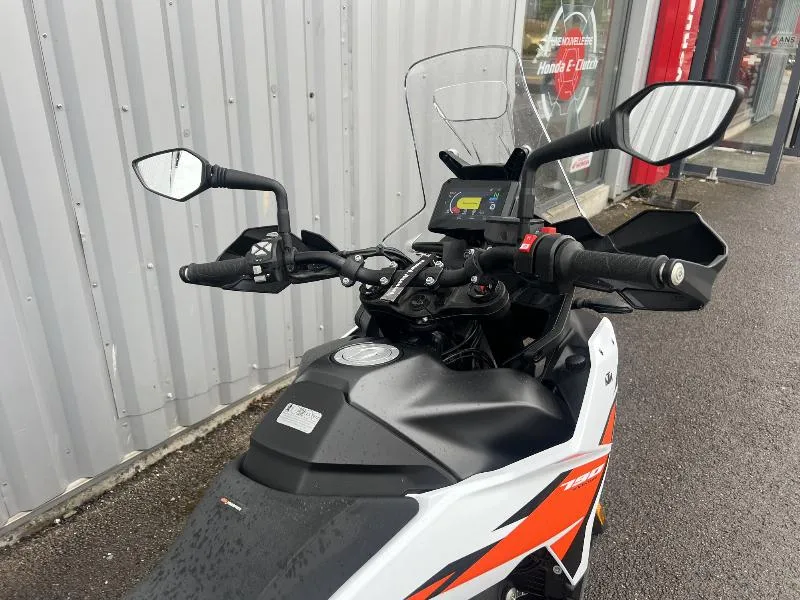 790 ADVENTURE