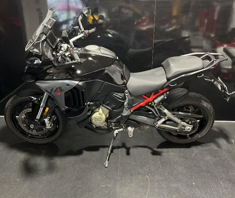 MULTISTRADA V4 S