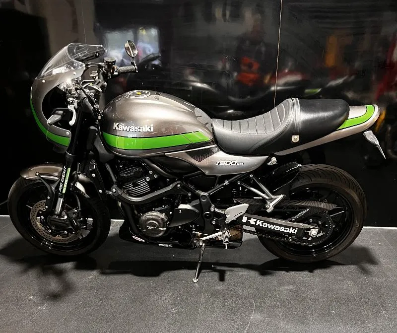 Z 900