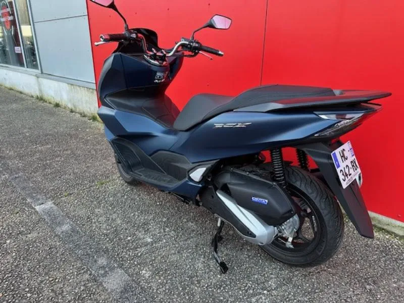 PCX 125