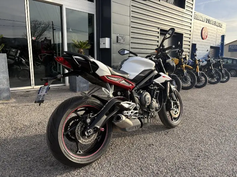 STREET TRIPLE 765 R
