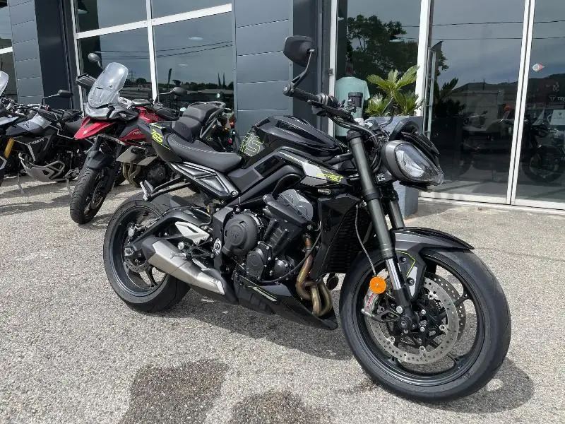STREET TRIPLE 765 RS
