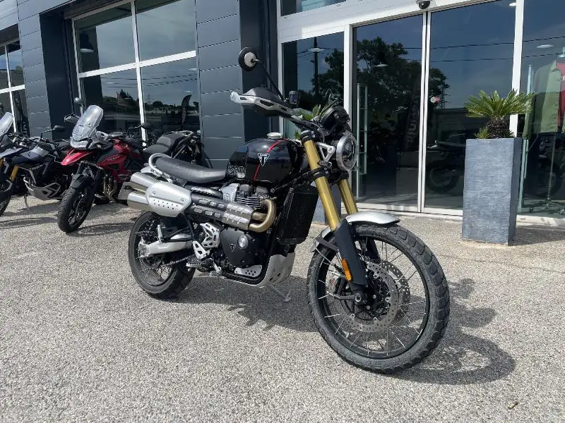 SCRAMBLER 1200 XE