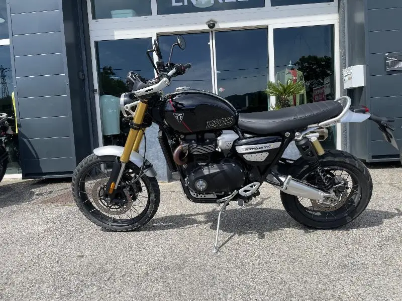 SCRAMBLER 1200 XE