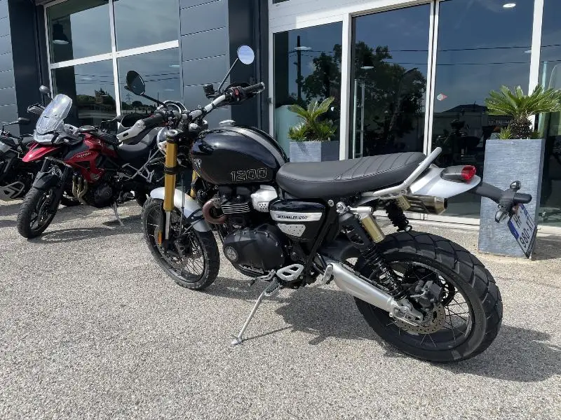SCRAMBLER 1200 XE