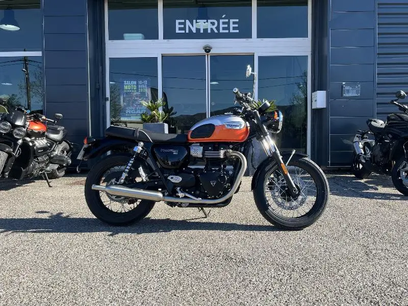 Bonneville T100
